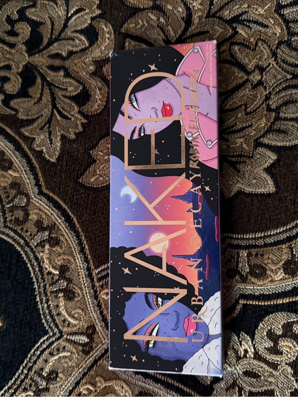 Urban Decay Eyeshadow Palette — Peach, Gold, Coral, Blue, Purple Shades - Picture 16 of 16